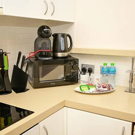 Starlight 1Br Apartment Retreat For Your Getaway Al Muneera Abu Dhabi Exterior photo